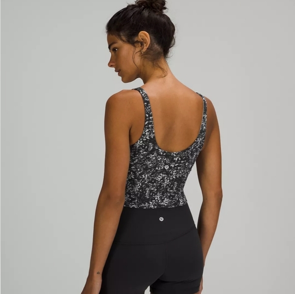 Lululemon Align Tank - Picture 2 of 8